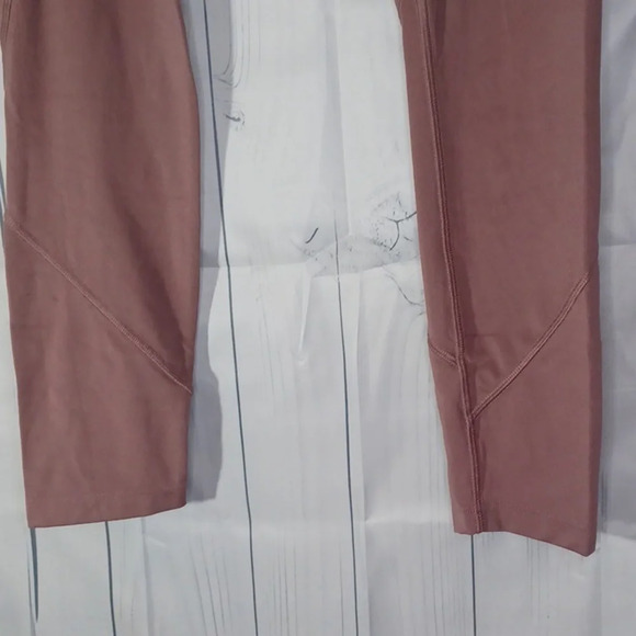 Victoria's Secret Pink Sport leggings - Picture 2 of 8